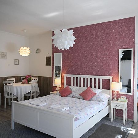 Foglal-Lak Apartman Eger Zewnętrze zdjęcie